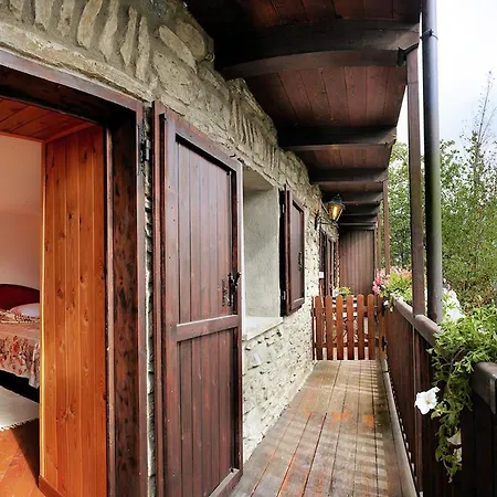 Il Castello Di Darany Apartament *